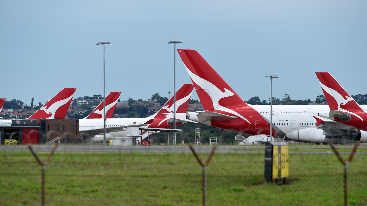 Gifting Qantas a monopoly and not finding a way to bailout Virgin would be shooting ourselves in the foot. Picture: AAP Image/Bianca De Marchi.