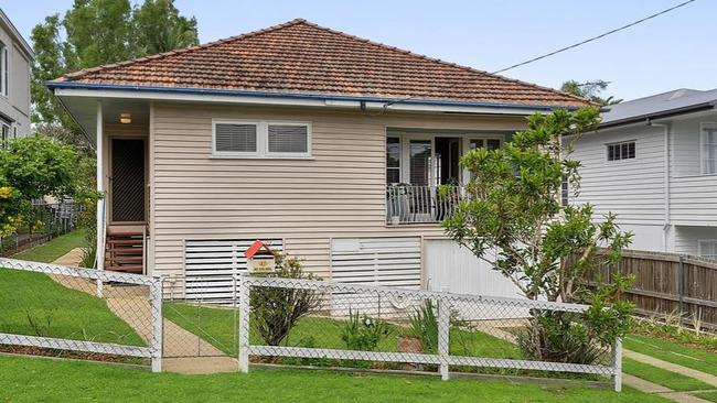 QLD REAL ESTATE: 37 Zeehan St, Wavell Heights