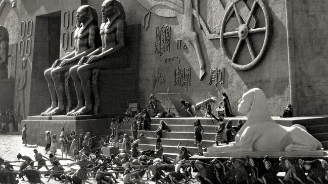 A sphinx in a scene from Cecil B. DeMille’s 1923 epic, <i>The Ten Commandments</i>.