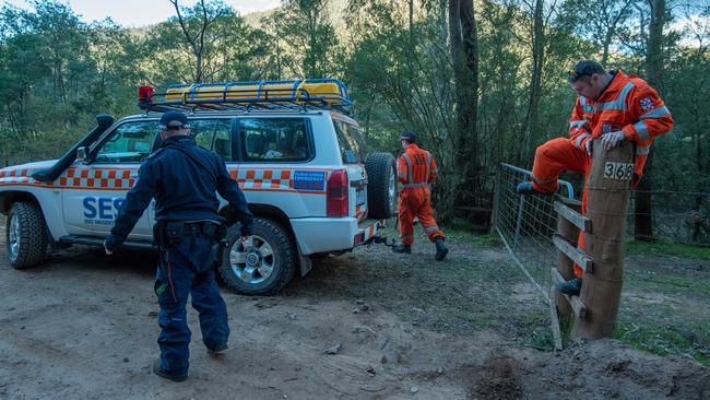 The search continues near Dargo High Plains Road. Picture: Jason Edwards