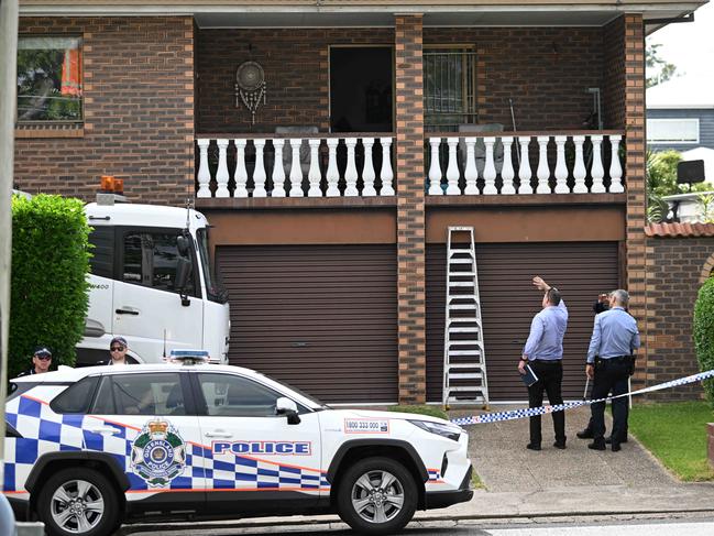 Police at the scene of the Grange fire in 2023. Picture: Lyndon Mechielsen