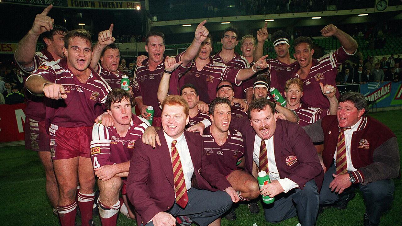 Ikin (front row, left) helped pull off the biggest shock in Origin history with their 1995 triumph.