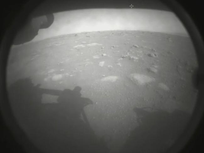 First pictures from Perseverance Mars Rover , From source:, https://twitter.com/NASAPersevere