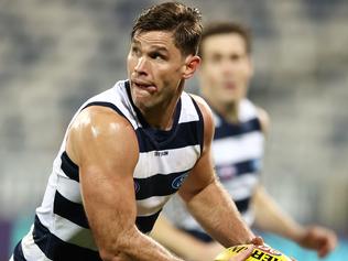 Let's give Geelong the big games, says Hawk