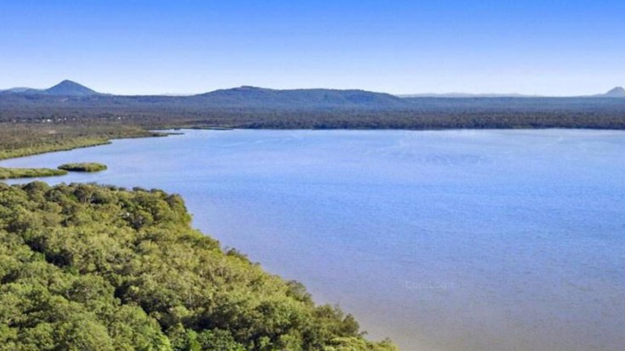 A property has been proposed to be built within a riparian buffer area identified for the Noosa River under the Noosa Plan 2020.