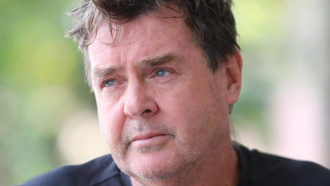 One-time golf coach Sean Patrick Lynch. :