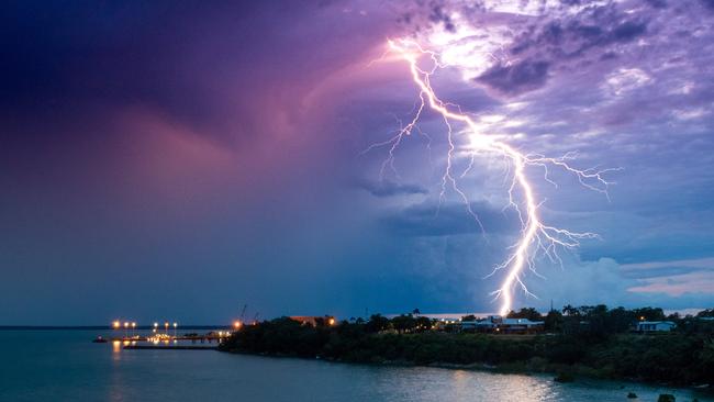 A slow moving lightning storm passes over Larrakeyah Barracks, Darwin. Picture: Che Chorley