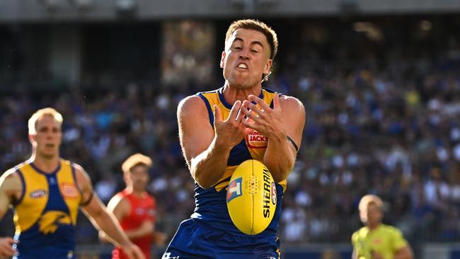 PERTH, AUSTRALIA - MARCH 16: Matthew Owies of the Eagles drops a mark during the 2025 AFL Round 01 match between the West Coast Eagles and the Gold Coast Suns at Optus Stadium on March 16, 2025 in Perth, Australia. (Photo by Daniel Carson/AFL Photos via Getty Images)