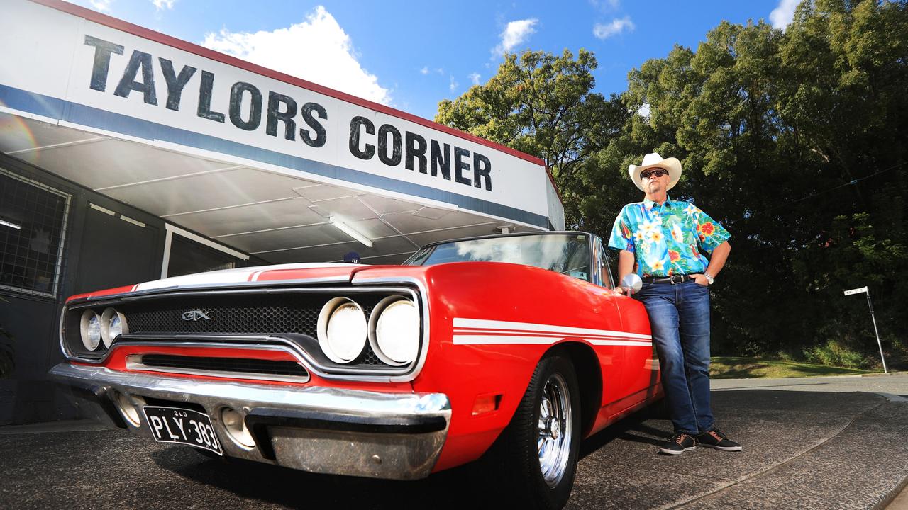 Steve Bowman with his Muscle Car outside Taylorâ€™s Corner service station in Murwillumbah