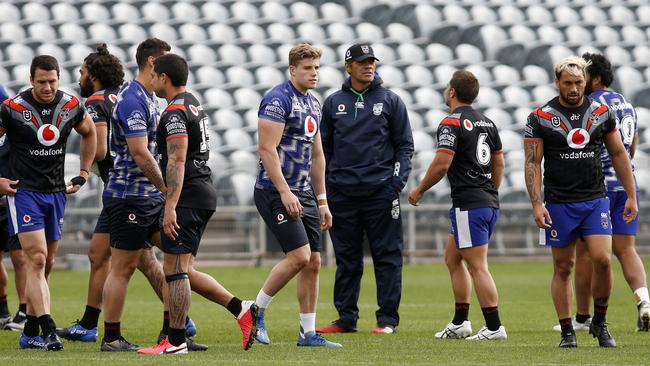 Stephen Kearney watches the players during a Warriors training session at Central Coast Stadium in Newcastle last month. Picture: AAP