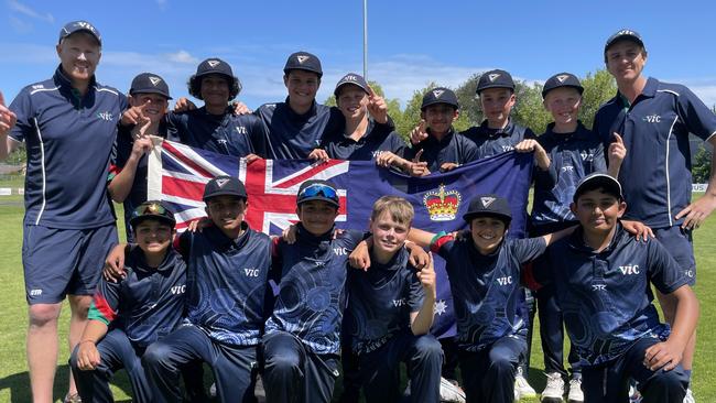 The winning Victoria White team: Mark Armstrong (back left), Declan Brasher, Nevon Eshwara, Dhanush Dahiya, Max Darcy, Tanish Singh, Nicholas Critchley, Joshua Mithen, Steve Gunther, Aadarsh Itankar (front left), Aiyaan Ariketty, Rishi Desai, Kai Hauenstein, Reeve bal Pannu, Aarav Laxman. Picture: Shane Jones.