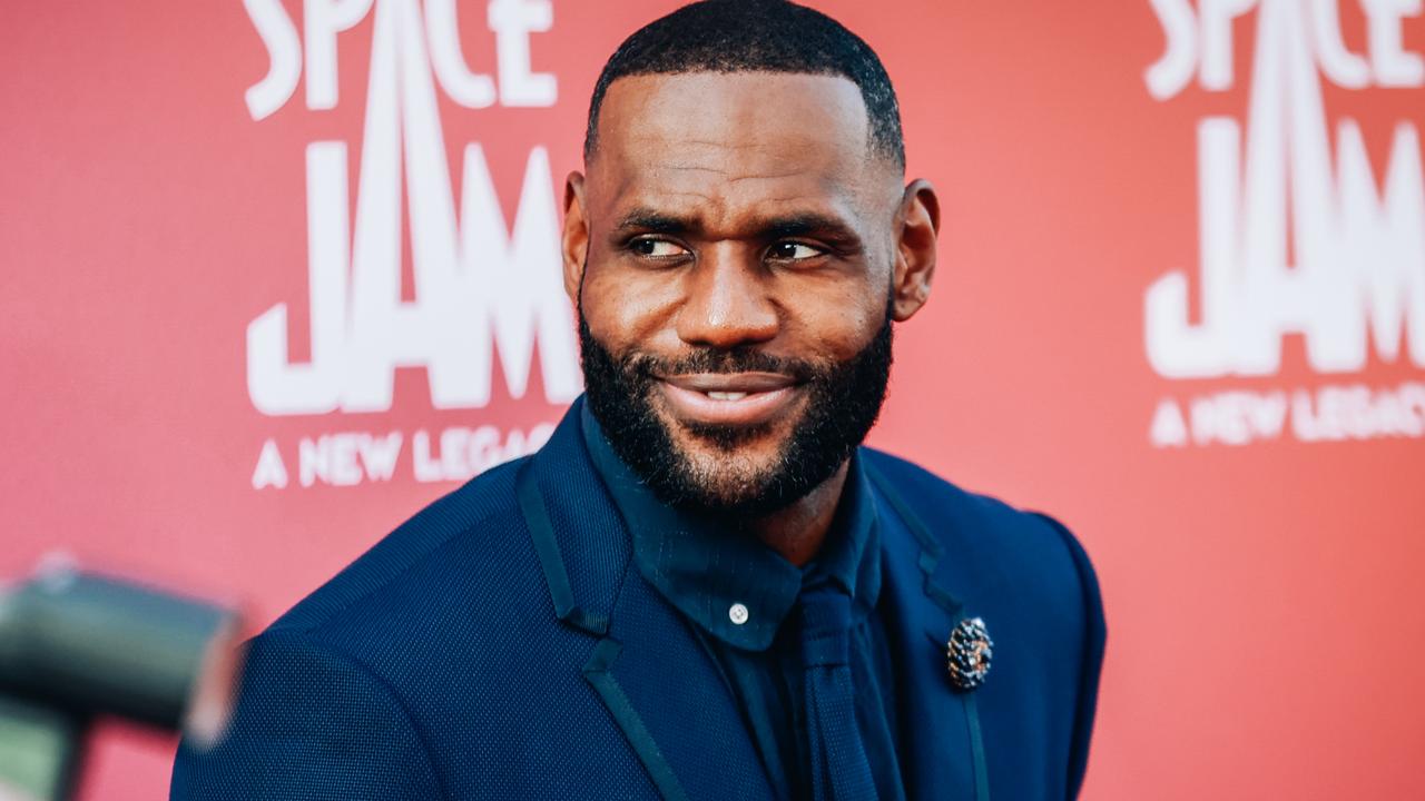 LeBron James net worth, NBA star billionaire, Forbes rich list