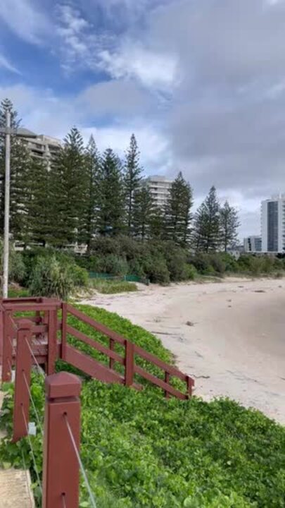 ‘More than just a building’: Petition to save iconic Rainbow Bay SLSC