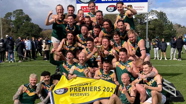 Old Eltham Collegians win the NFNL Division 3 reserve grade premiership.