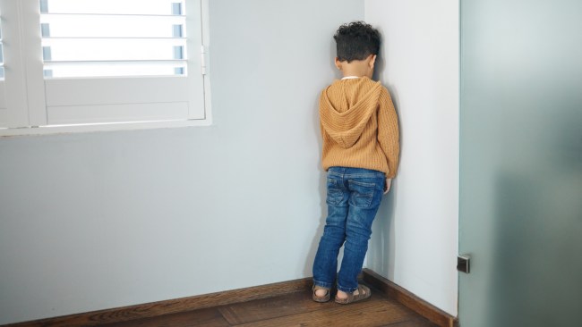 It's easy to give our kids an ultimatum to stop bad behaviour but easier isn't always better. Source: iStock 