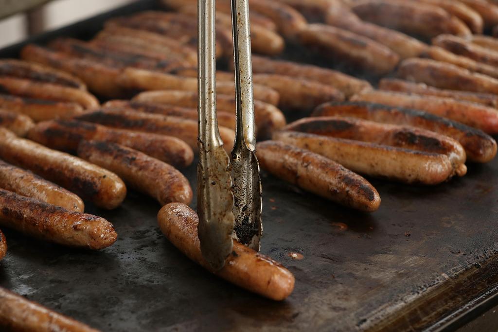 How to cook the perfect Bunnings Snag 