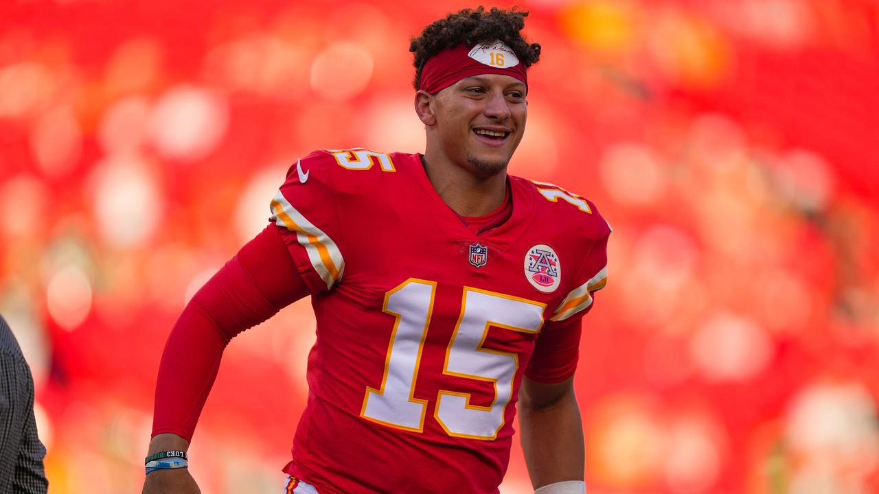 Chiefs vs. Chargers player props: Fade Mahomes vs. star-studded L.A. defense