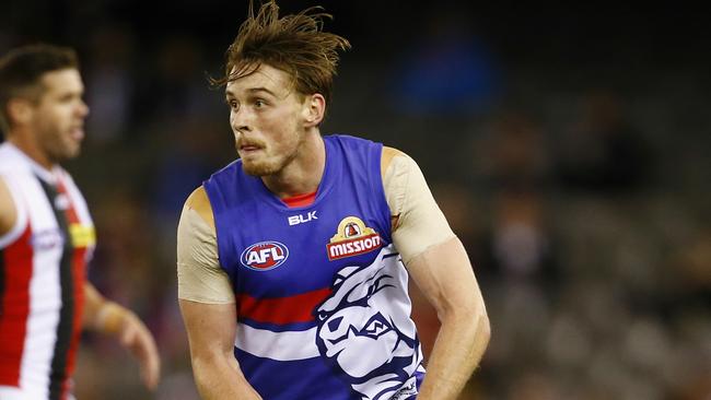 AFL Round 6. Western Bulldogs vs St Kilda at Etihad Stadium. Jordan Roughead clears of half back . Pic: Michael Klein. Saturday May 9, 2015.