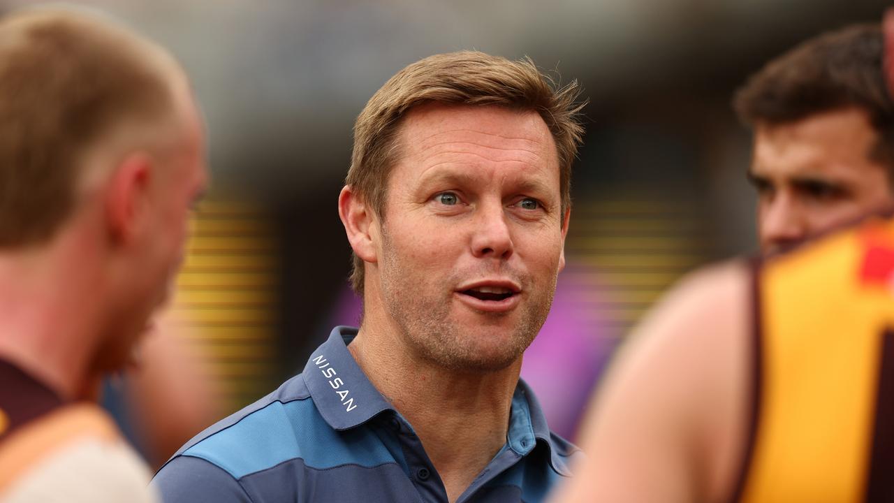 Sam Mitchell to recover from pneumonia in New York before returning to  Australia | CODE Sports