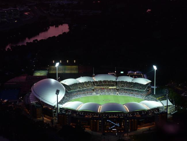 27/11/15 - Aerial photos of Adelaide Oval at 4:15 on day one of the first ever day/night test cricket match between New Zealand and Australia. Photo Naomi Jellicoe