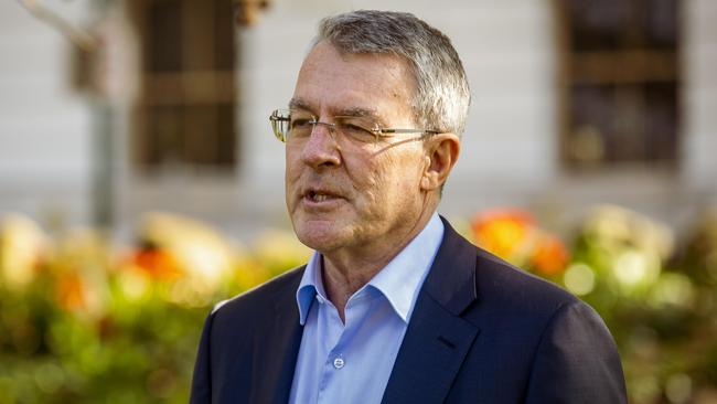 MELBOURNE, AUSTRALIA. NewsWire Photos. SEPTEMBER 7, 2024. Attorney-General Mark Dreyfus KC MP speaks at a media conference in Treasury Gardens, Melbourne, addressing key issues related to Domestic Violence that were addressed at National Cabinet yesterday . Picture: NewsWire/Tamati Smith.