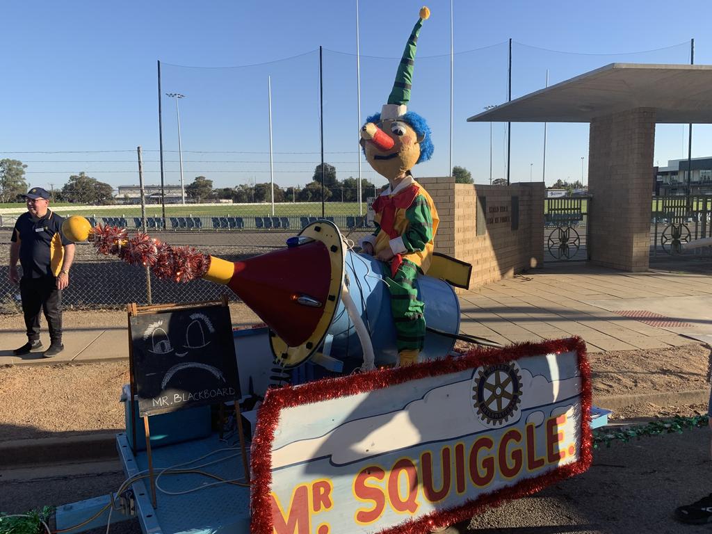 Mr Squiggle made a rare public appearance on his excellent custom float. Picture: Isaac Selby