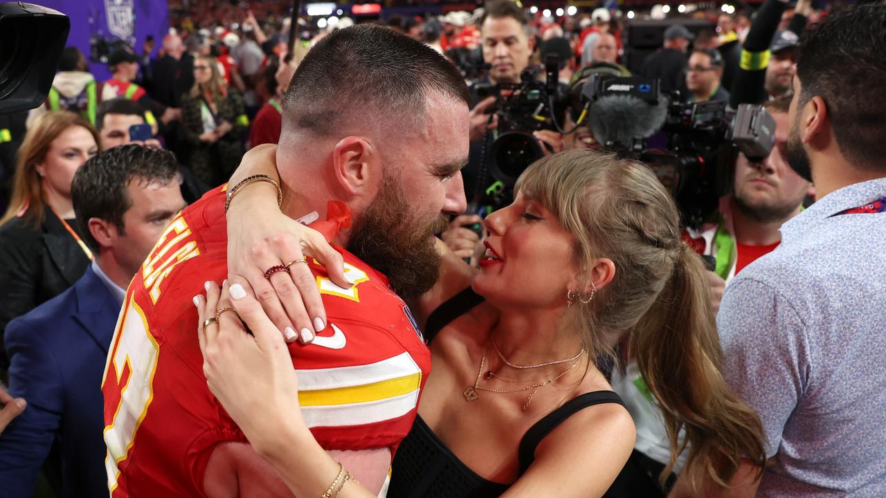 Life is good for the power couple. Photo by Ezra Shaw/Getty Images