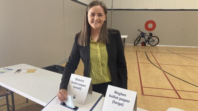 Independent Jacqui Hawkins casts her vote in Wodonga in the seat of Benambra. Picture: David Johnston