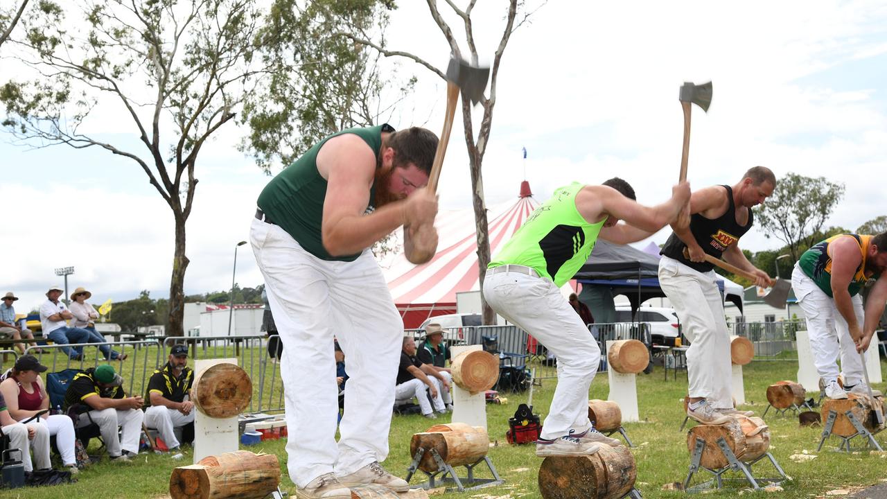 Kody Steers competing in a heat of the 300mm underhand woodchop. Heritage Bank Toowoomba Royal Show. Saturday March 26, 2022