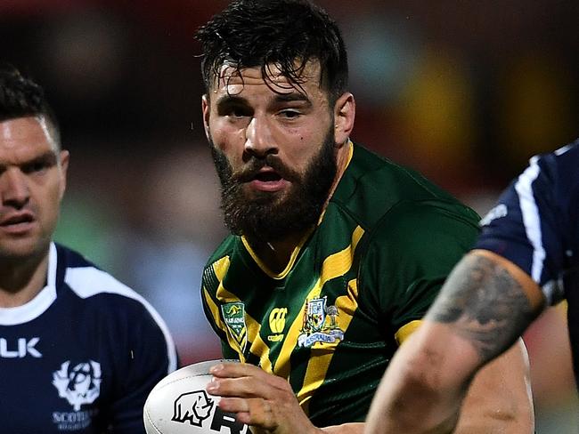 HULL, ENGLAND - OCTOBER 28: Josh Mansour of Australia in action during the Four Nations match between the Australian Kangaroos and Scotland at KCOM Lightstream Stadium on October 28, 2016 in Hull, United Kingdom.  (Photo by Laurence Griffiths/Getty Images)