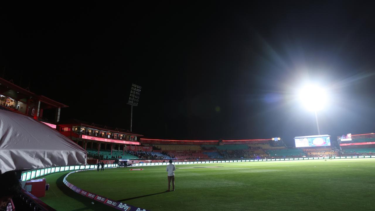 A match was called off after blackout in Dharamshala. Picture: Pankaj Nangia/Getty Images