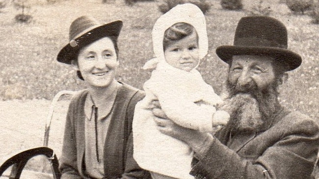 The author as a child with her mother Hadassa Katz and grandfather Moshe Wargon at Lwow, circa 1941.