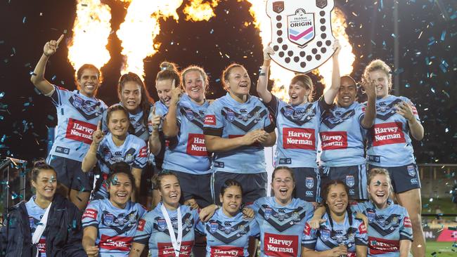 Women's State of Origin now also belongs to NSW. (AAP Image/Craig Golding)