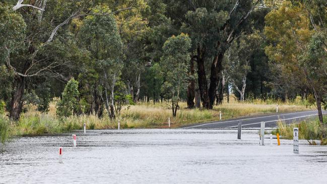 Flooding has already caused roads around Forbes to be closed, including on the Eugowra Road 15km from the town. Picture: NSW SES