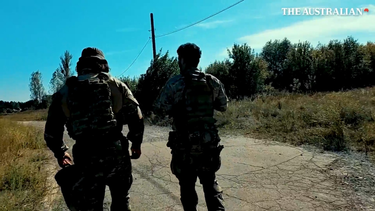 I met the Aussies training soldiers in Ukraine how to de-mine battlefields