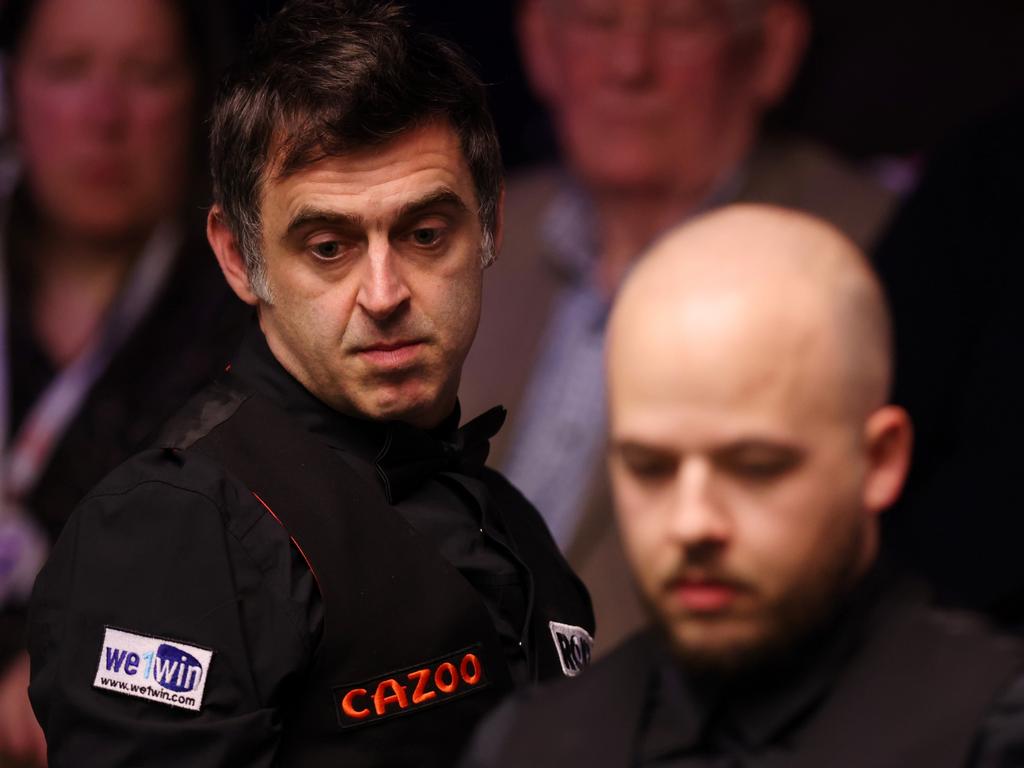 Snooker world championships 2023 Ronnie OSullivan beaten by Luca Brecel, drunk as hell, video, results