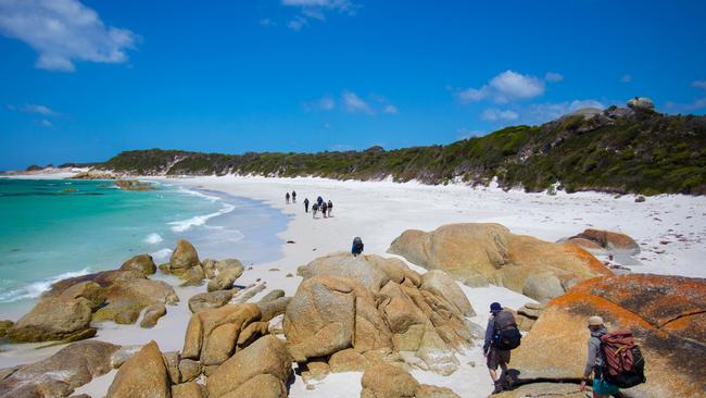 The Bay of Fires walk in Tasmania