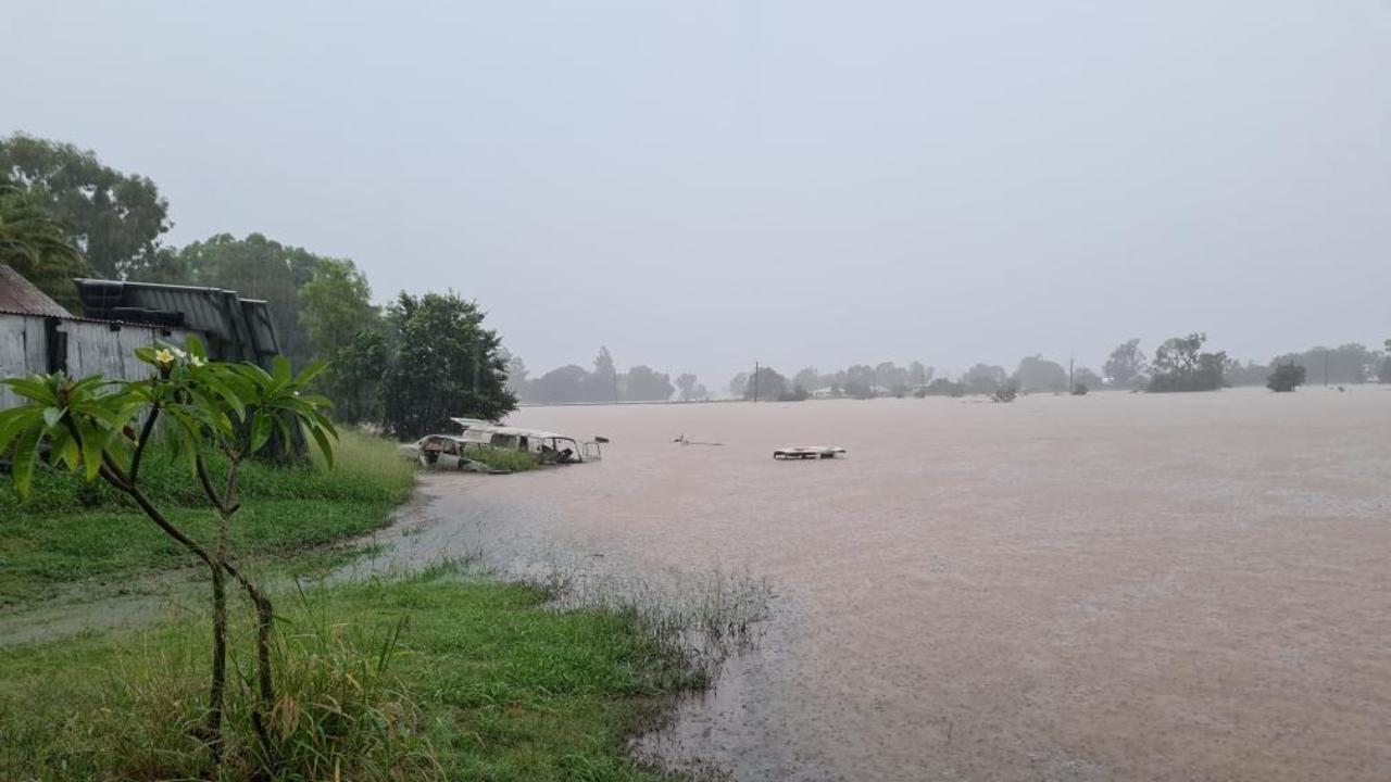 Grantham floods: Photos of 2022 flooding, weather forecast this weekend ...