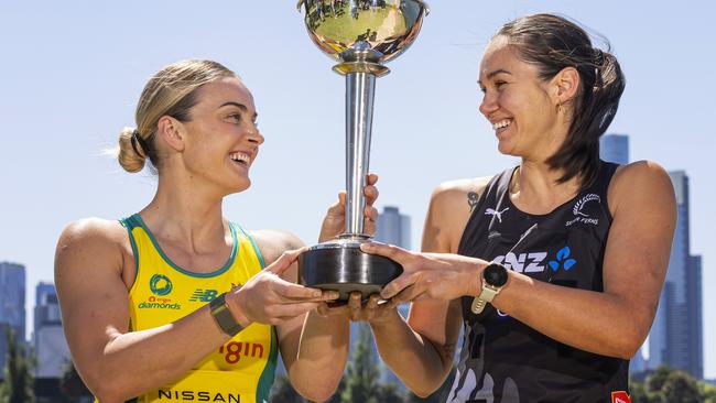 MELBOURNE, AUSTRALIA - OCTOBER 11: Australian Diamonds captain Liz Watson (L) and New Zealand Silver Ferns captain Ameliaranne Ekenasio pose for a photograph with the Constellation Cup during a 2023 Constellation Cup Media Opportunity at Albert Park on October 11, 2023 in Melbourne, Australia. (Photo by Daniel Pockett/Getty Images)