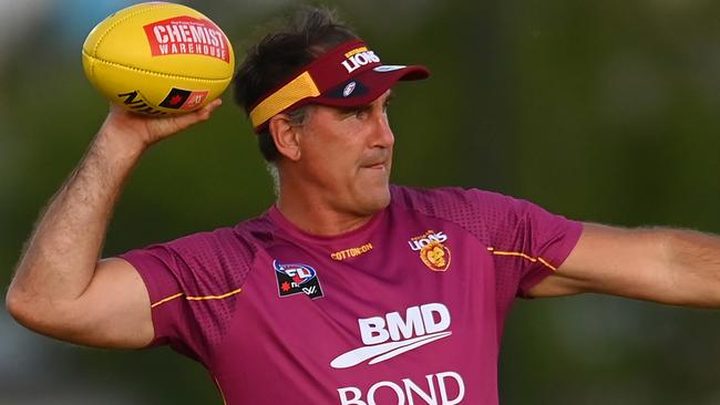 BRISBANE, AUSTRALIA - NOVEMBER 15: Brisbane Lions coach Craig Starcevich is seen during a Brisbane Lions AFLW training session at the Springfield Central Sports Complex on November 15, 2022 in Brisbane, Australia. (Photo by Albert Perez/Getty Images)