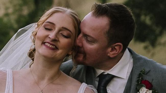 Stuart “Stu” Jackson, 40, with his wife Kellie West. The Gold Coast father-to-be has been identified as the victim of a fatal e-scooter crash in Nerang on Friday. Photo: Supplied.