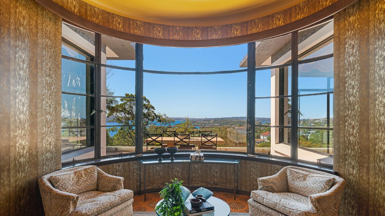 2 Hopetoun Ave, Vaucluse .... incredible harbour views.