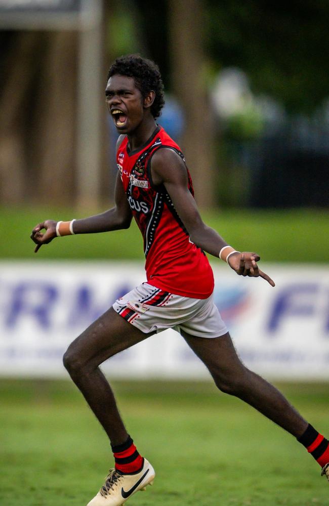 Thaddeus Puautjimi playing for the Tiwi Bombers in the 2024-25 NTFL season. Picture: Patch Clapp / AFLNT Media