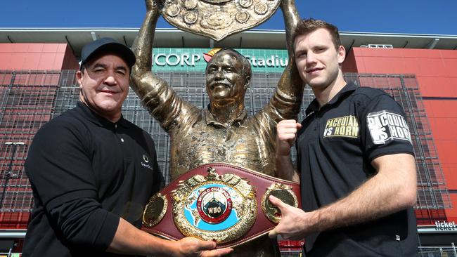 Australia’s greatest boxing Jeff Fenech with Jeff Horn. Picture: Darren England