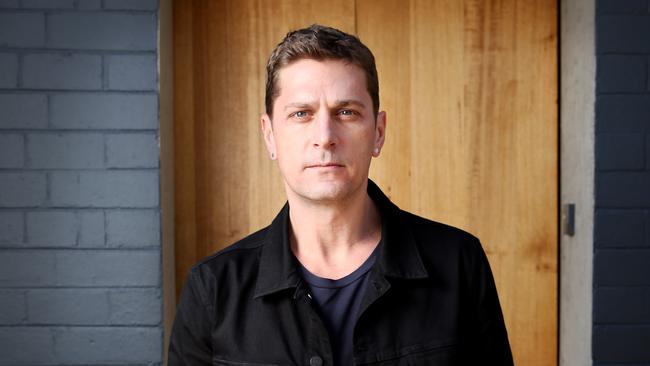 Musician Rob Thomas for Hit usage ahead of his Aus tour. Picture- Nicole Cleary