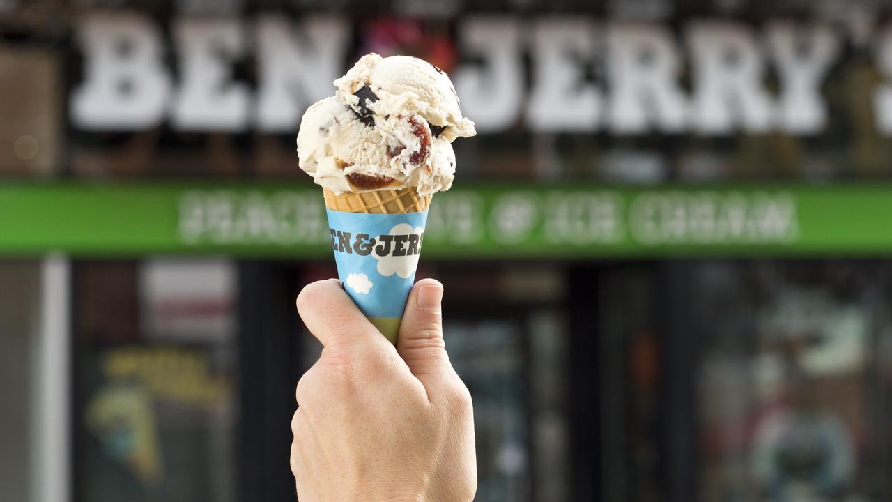 Yes please, thanks. Rule: one scoop per person. You can go back for seconds, but good luck waiting in line again.