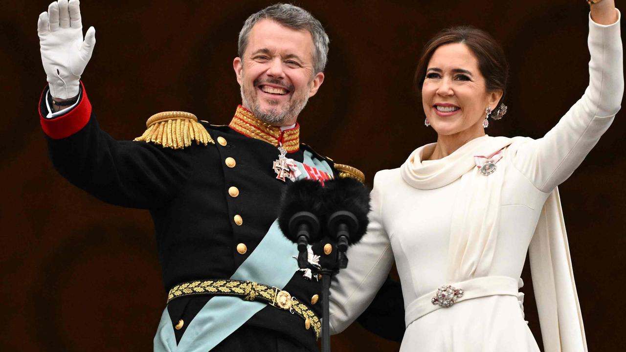 Queen Mary, King Frederik X Denmark coronation: Mind-boggling picture ...