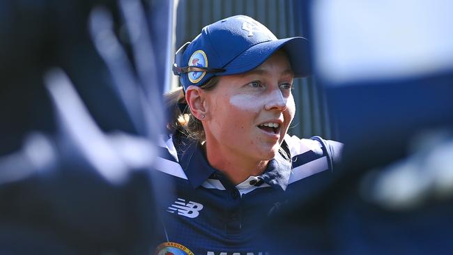 BRISBANE, AUSTRALIA - OCTOBER 10: Meg Lanning of Victoria speaks to players before the WNCL match between Queensland and Victoria at Peter Burge Oval, on October 10, 2023, in Brisbane, Australia. (Photo by Albert Perez/Getty Images)