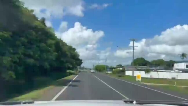 Driving the Bruce Highway from Cairns to Cardwell