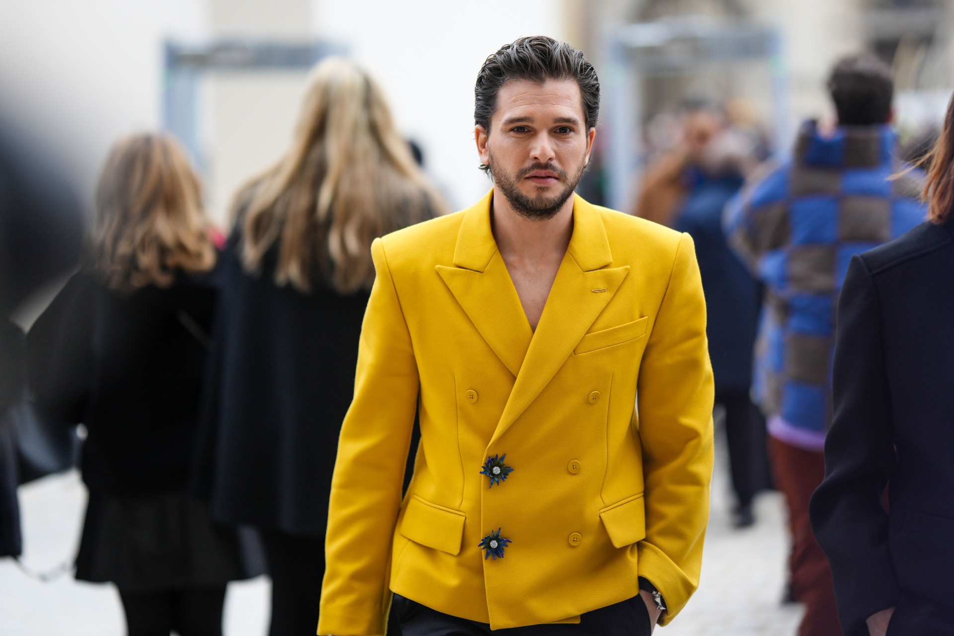 Kit Harington and Rose Leslie make stylish appearance for Louis Vuitton  Menswear show - ABC News